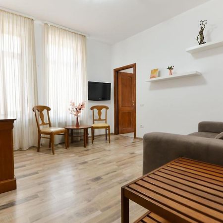 Ago Apartments Bukarest Exterior foto